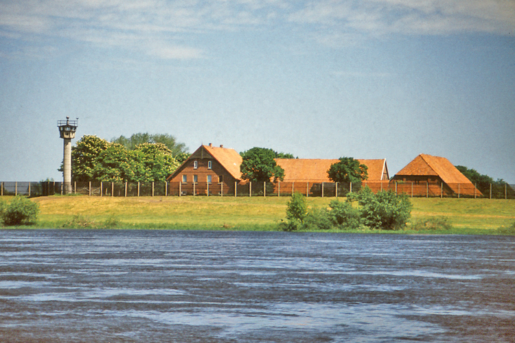 Elbe Innerdeutsche Grenze DDR Neu Darchau